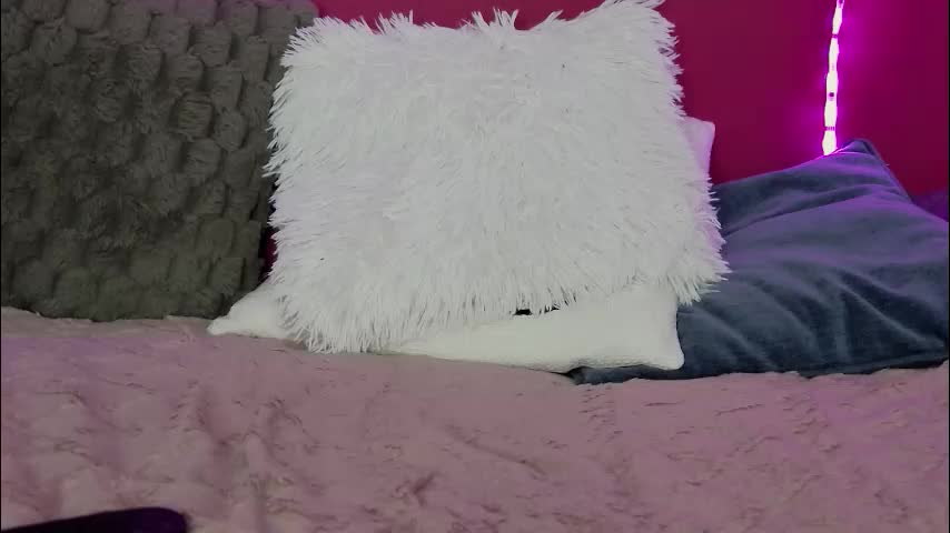 alexxisrae Live Sex January 12, 2026