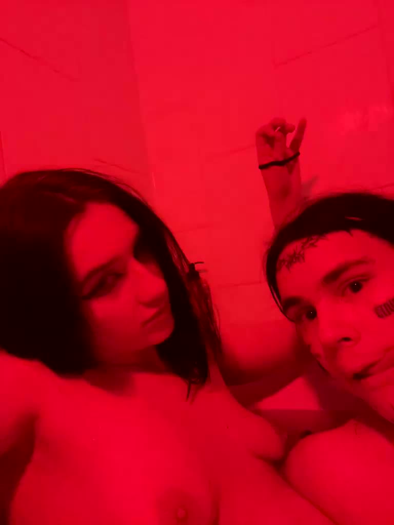 WetLips19 Live Sex January 12, 2026