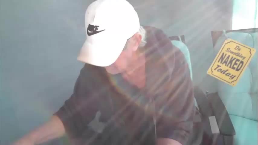 smallpenisbigtongue Live Sex January 12, 2026