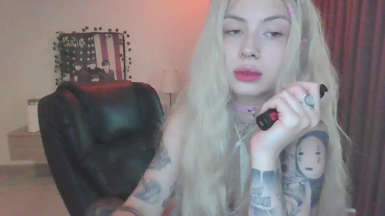 EmilyFlowers Live Sex January 12, 2026