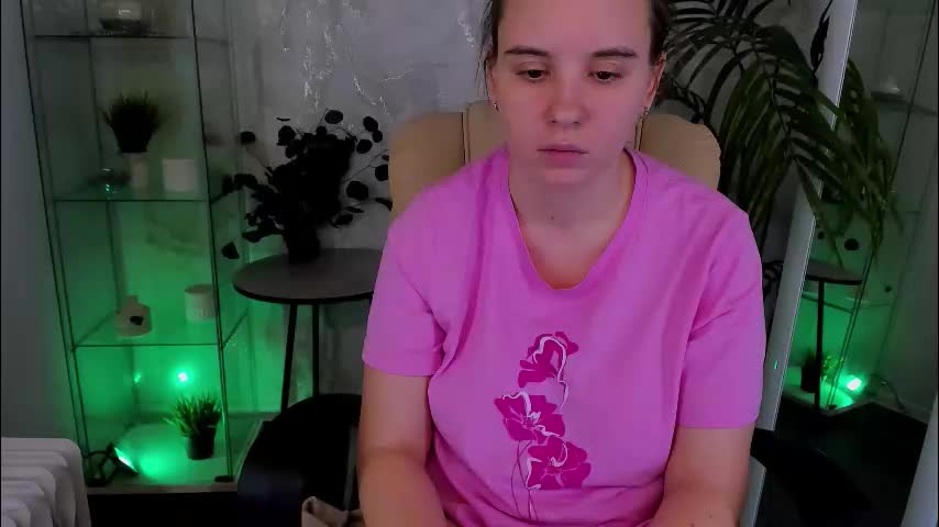 l1ka_one Live Sex January 12, 2026