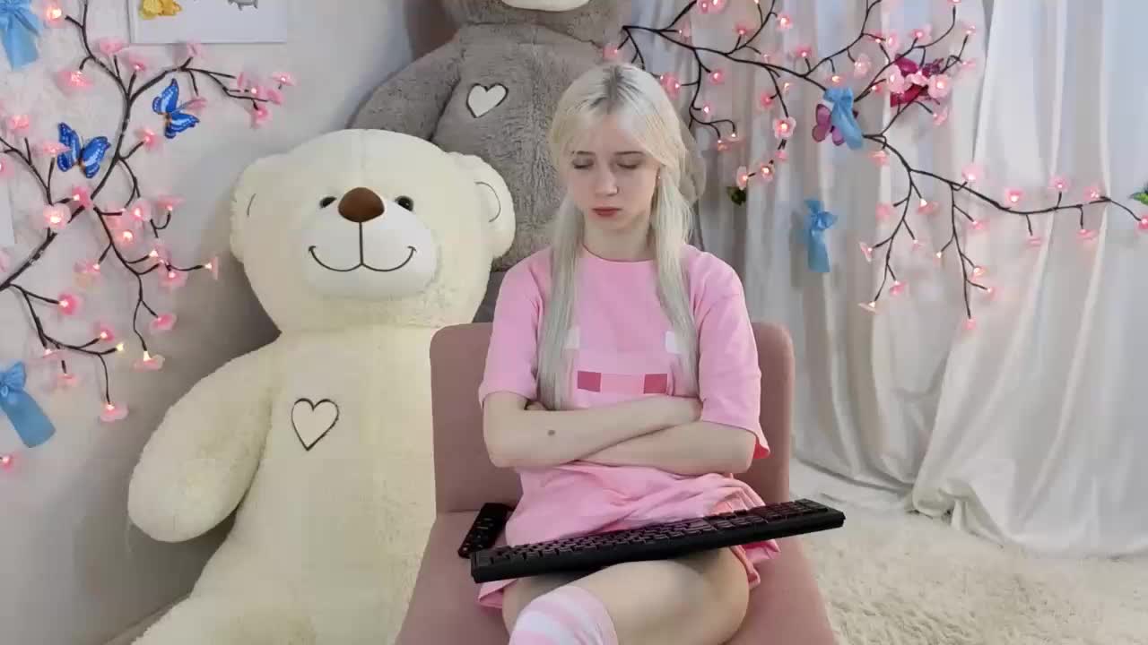 ViollaDream Live Sex January 12, 2026