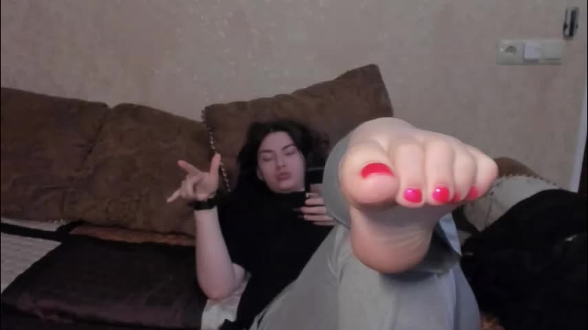 lizzi_muur Live Sex January 12, 2026