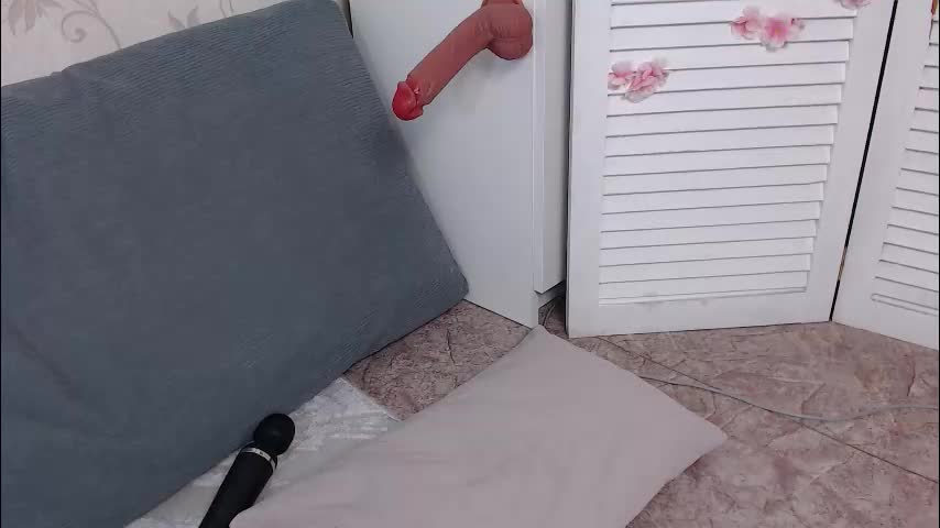 sofia_here Live Sex January 12, 2026