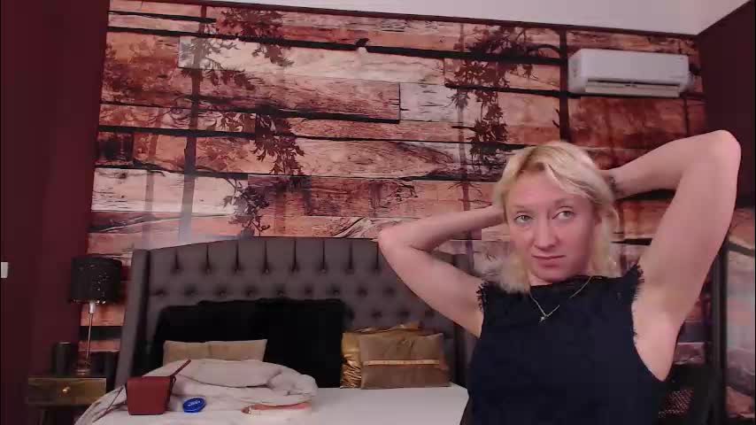 natalie_bitton Live Sex January 12, 2026