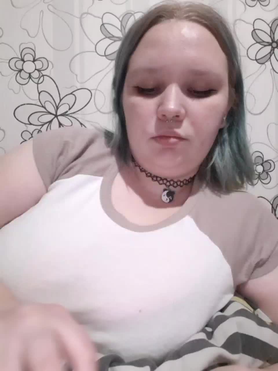 -MeooW- Live Sex January 13, 2026