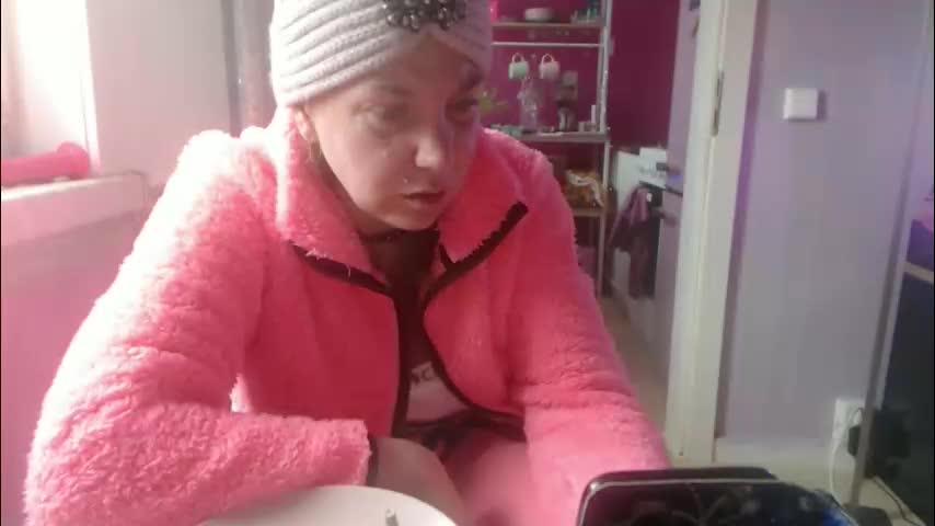 melli23 Live Sex January 13, 2026