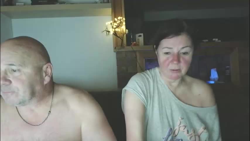 sanroom Live Sex January 13, 2026