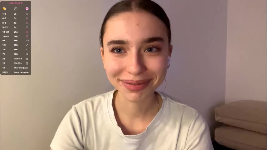 viviennebreihan Live Sex January 13, 2026