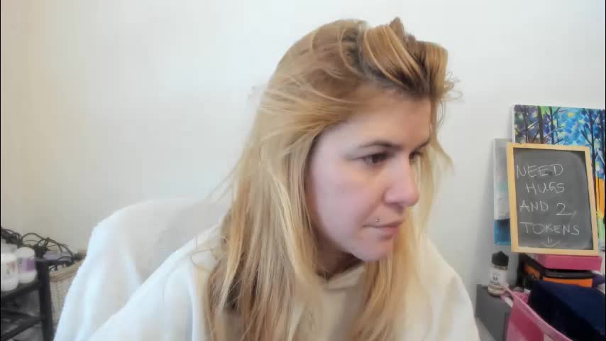 artsyandcraftsy_ Live Sex January 13, 2026