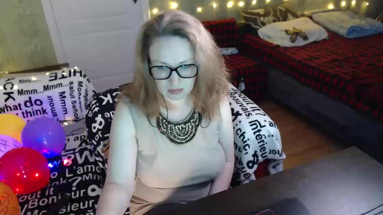 MeganIris Live Sex January 13, 2026
