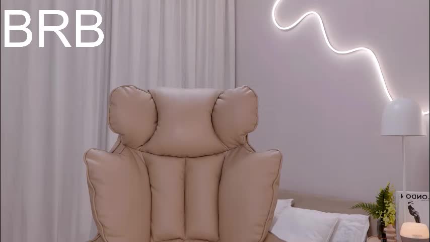 entya Live Sex January 13, 2026