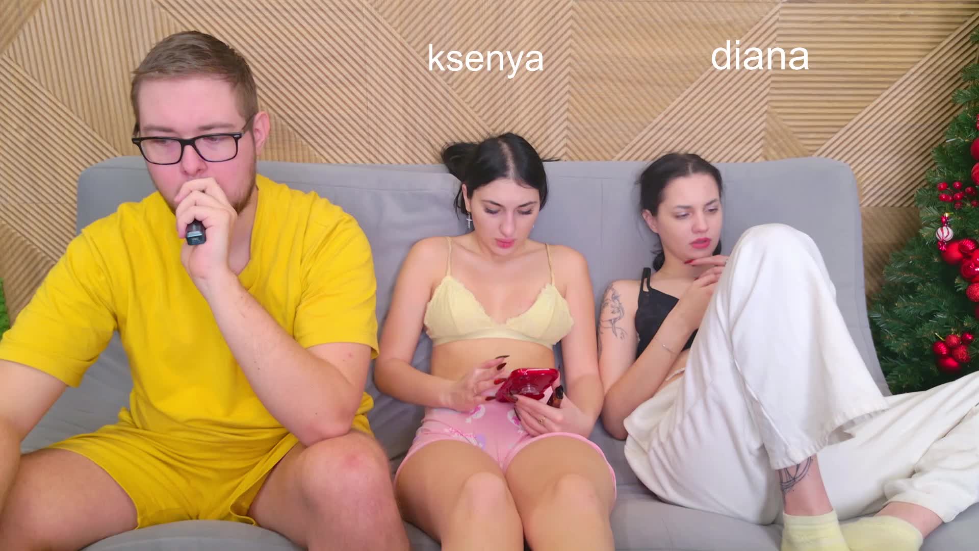 WebcamSlut Live Sex January 13, 2026