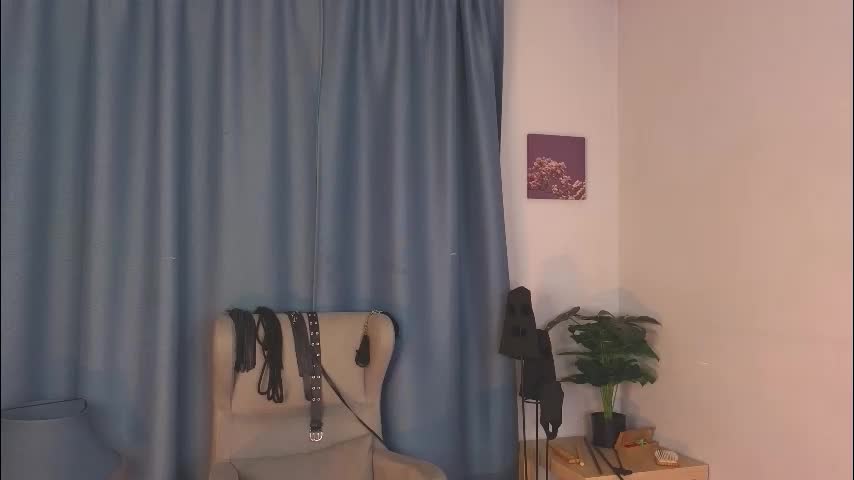 hotlaracroft Live Sex January 13, 2026