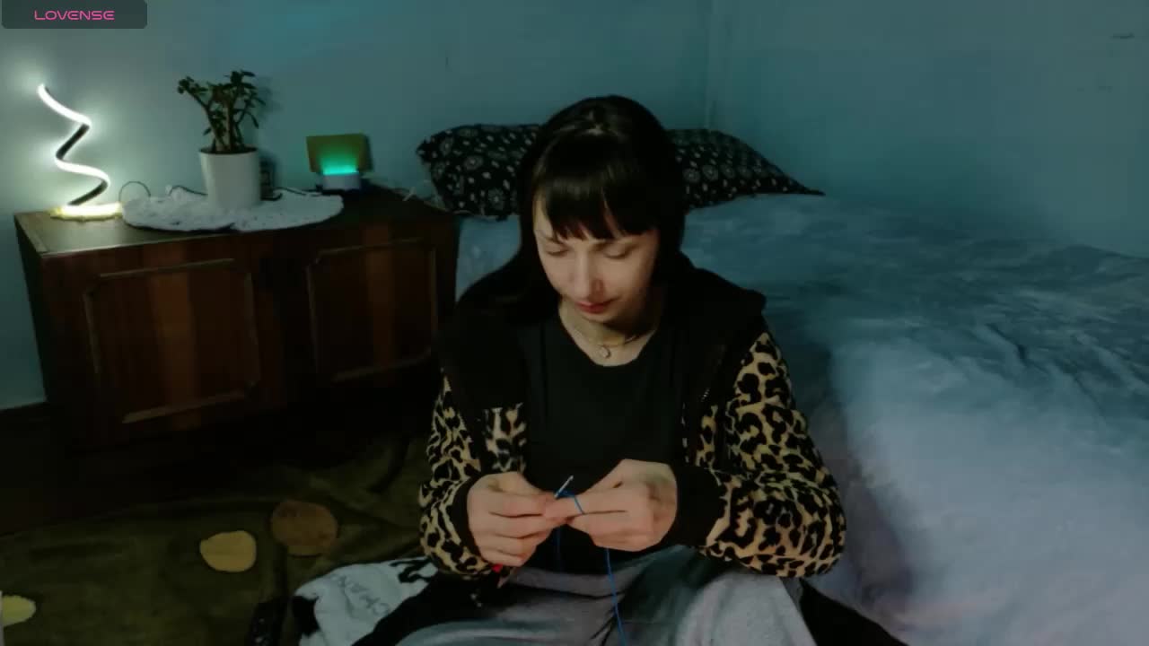 Lady-Caroline Live Sex January 13, 2026