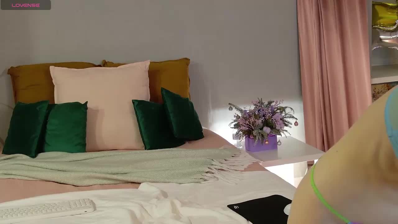 Visbee Live Sex January 13, 2026