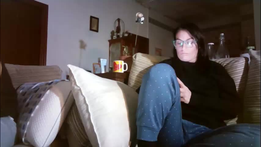 lolahueso Live Sex January 13, 2026