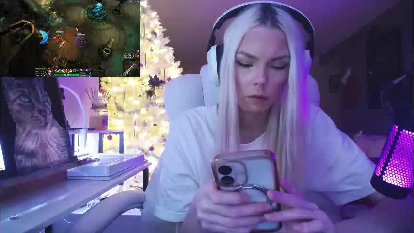 tinykylie Live Sex January 14, 2026