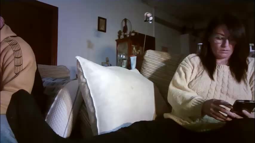 lolahueso Live Sex January 14, 2026