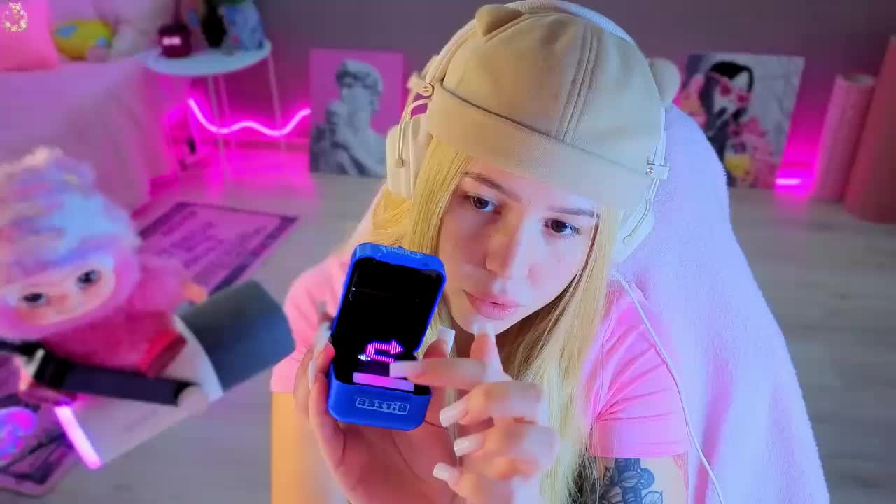 dikidii Live Sex January 14, 2026