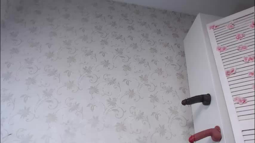 sofia_here Live Sex January 14, 2026