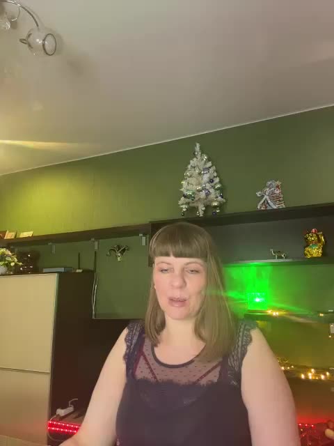 Veronika_Gold Live Sex January 14, 2026