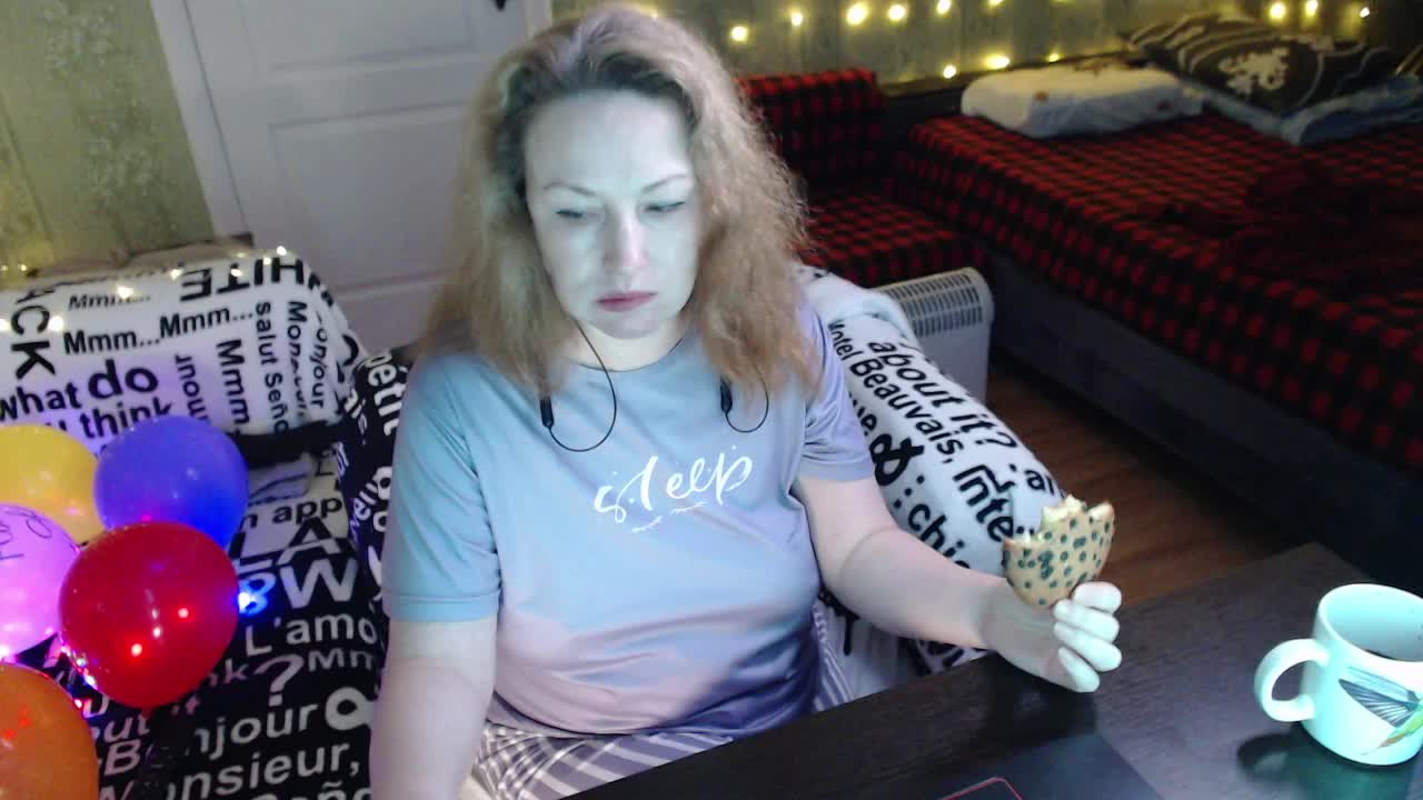 MeganIris Live Sex January 14, 2026