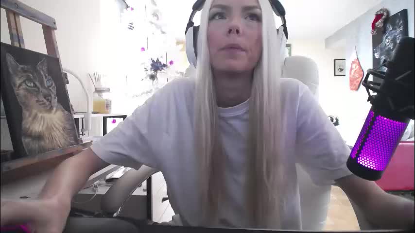 tinykylie Live Sex January 14, 2026