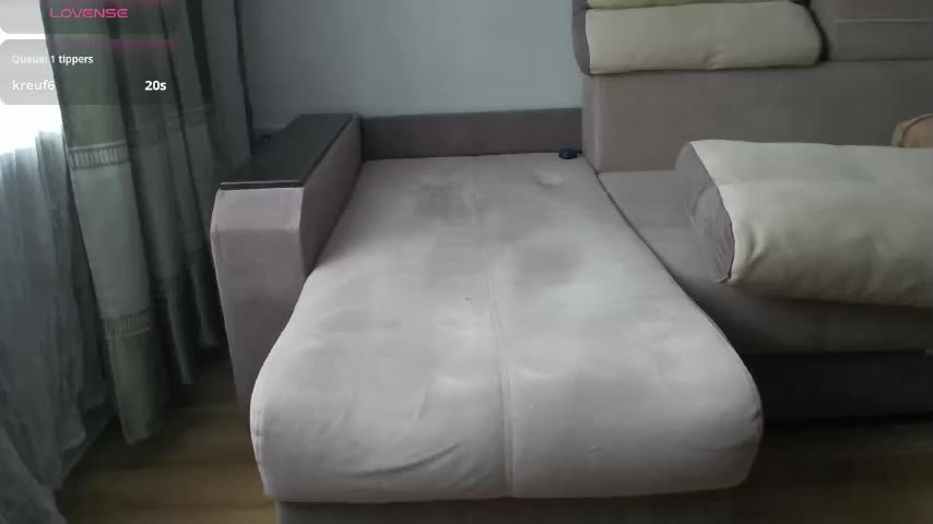 Milaa1998 Live Sex January 14, 2026