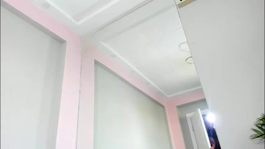 mayahellen Live Sex January 14, 2026