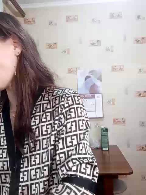 -Feral-Berry- Live Sex January 14, 2026