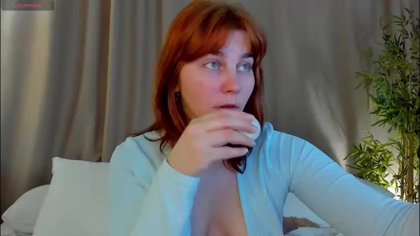 rene_shine Live Sex January 14, 2026