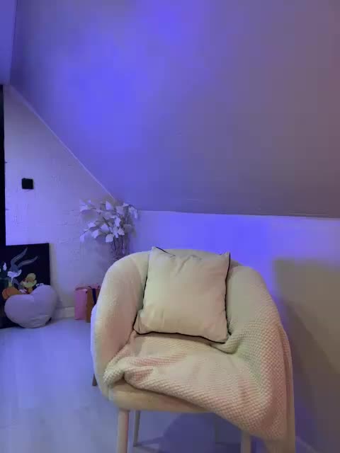 PauLiiine Live Sex January 14, 2026