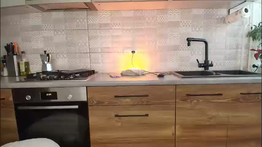 missnelly Live Sex January 14, 2026