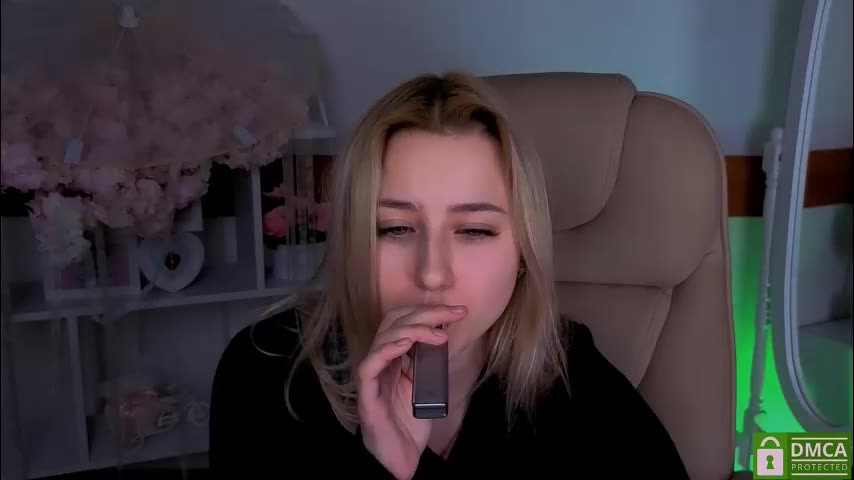lulu___moon Live Sex January 14, 2026