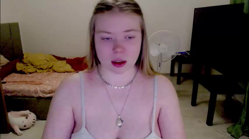 kitten_jenny01 Live Sex January 15, 2026