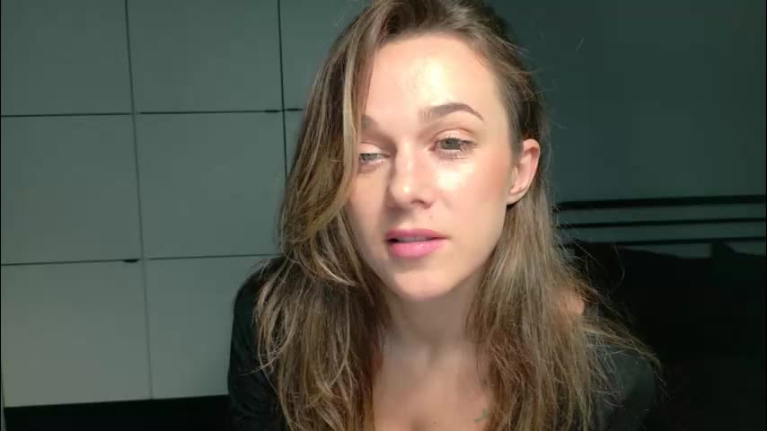 mmminnie Live Sex January 15, 2026