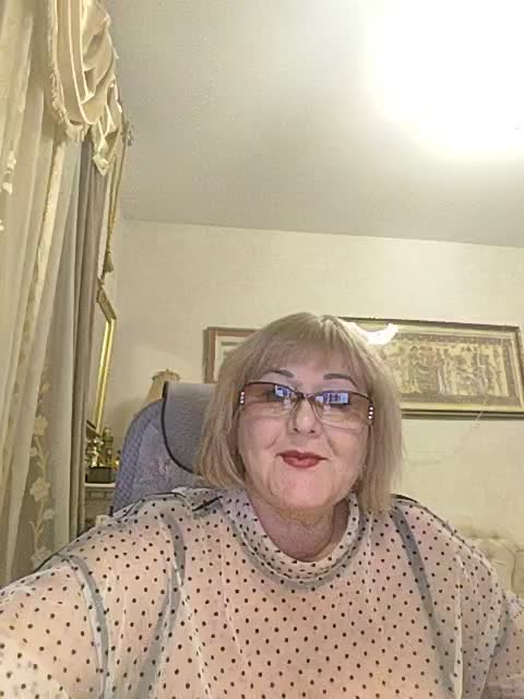 KarinkaSweet Live Sex January 15, 2026