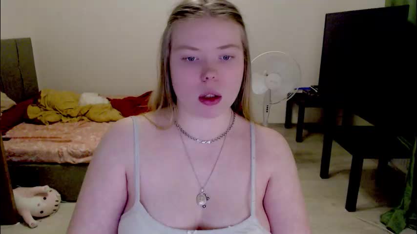 kitten_jenny01 Live Sex January 15, 2026