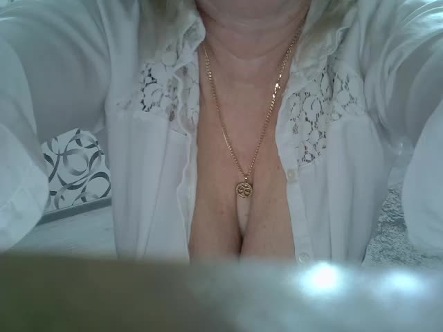 helen88888 Live Sex January 15, 2026