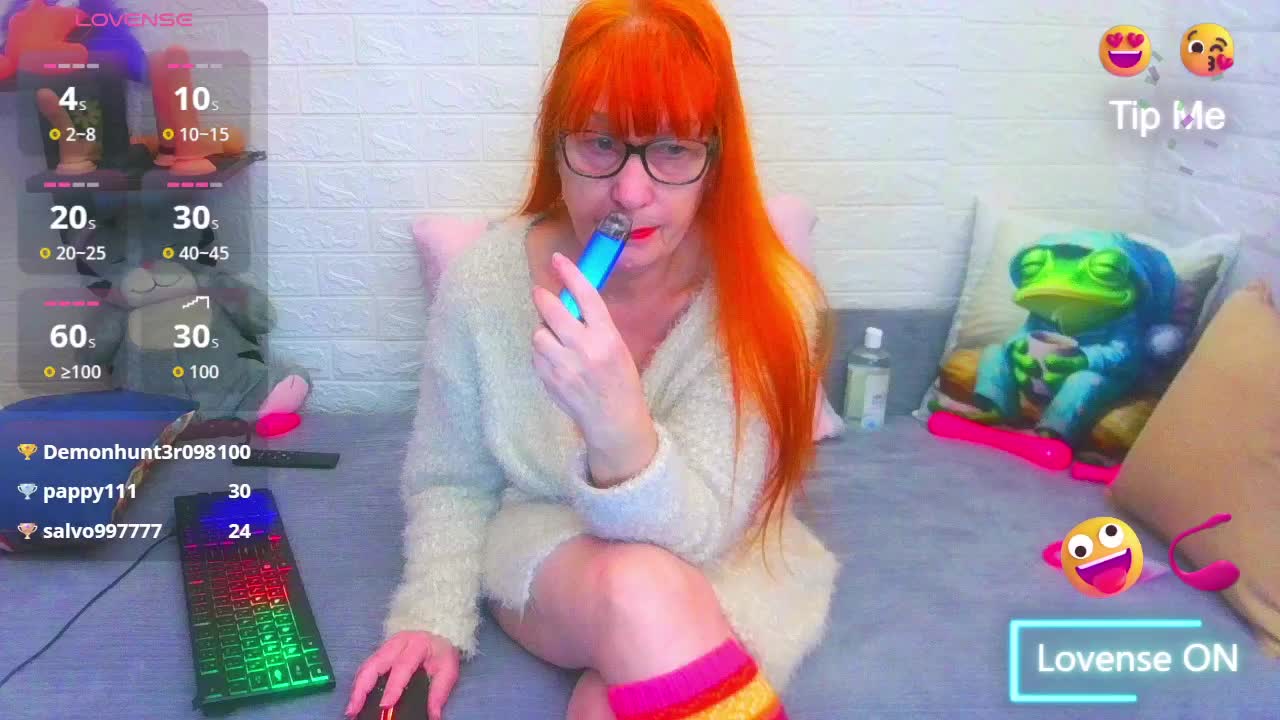 FoxyMature Live Sex January 15, 2026