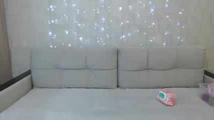 JenniferTheChic Live Sex January 15, 2026