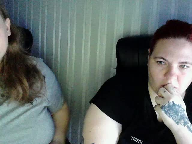 HollyXEva Live Sex January 16, 2026