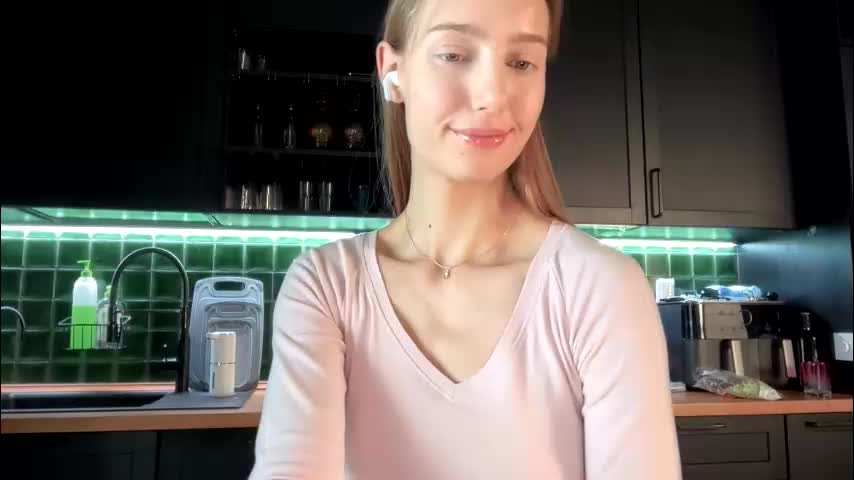 solar_bella Live Sex January 16, 2026