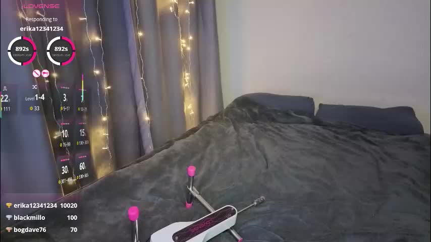 emmy_m00n Live Sex January 16, 2026