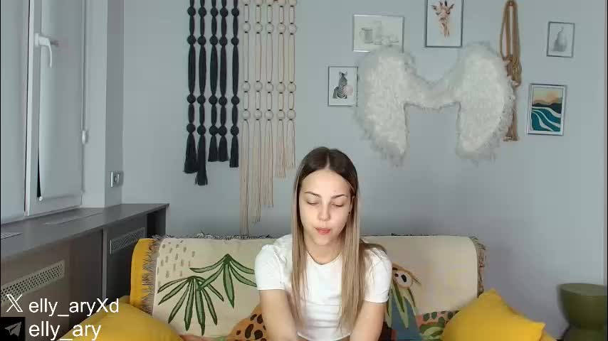 elly_ary Live Sex January 16, 2026