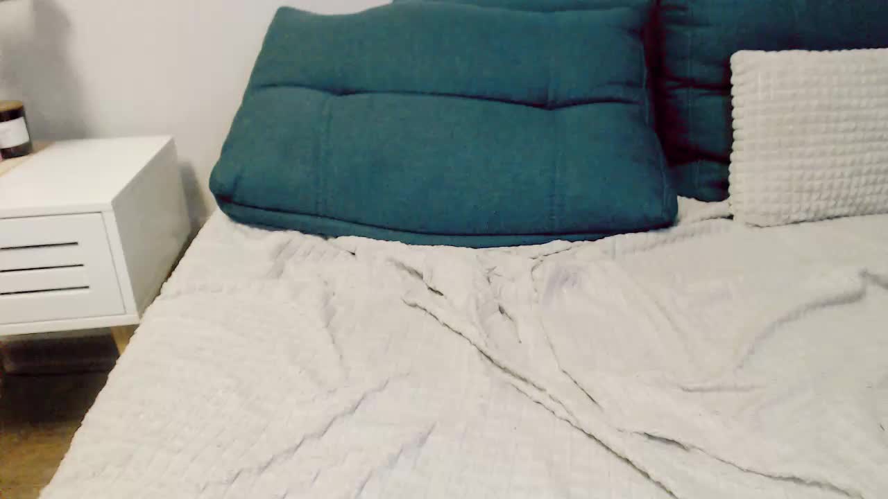 hotmiamix Live Sex January 16, 2026