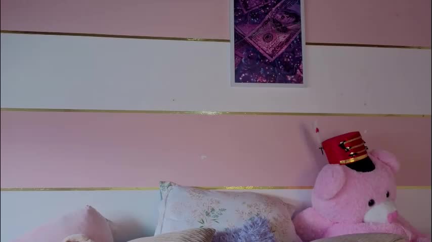 charlote__miller Live Sex January 16, 2026