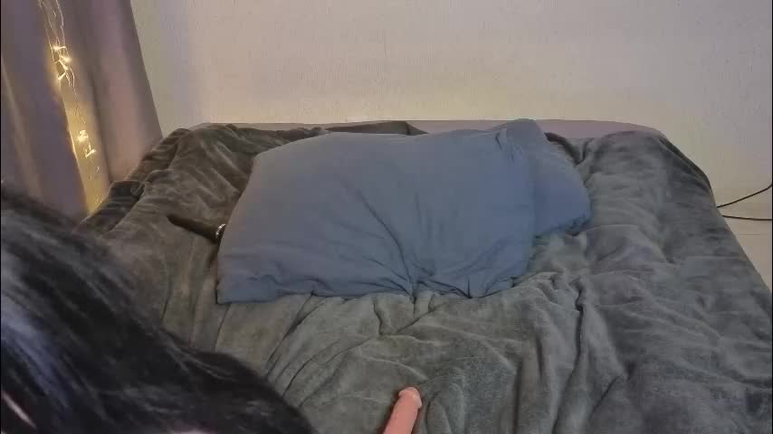 emmy_m00n Live Sex January 16, 2026