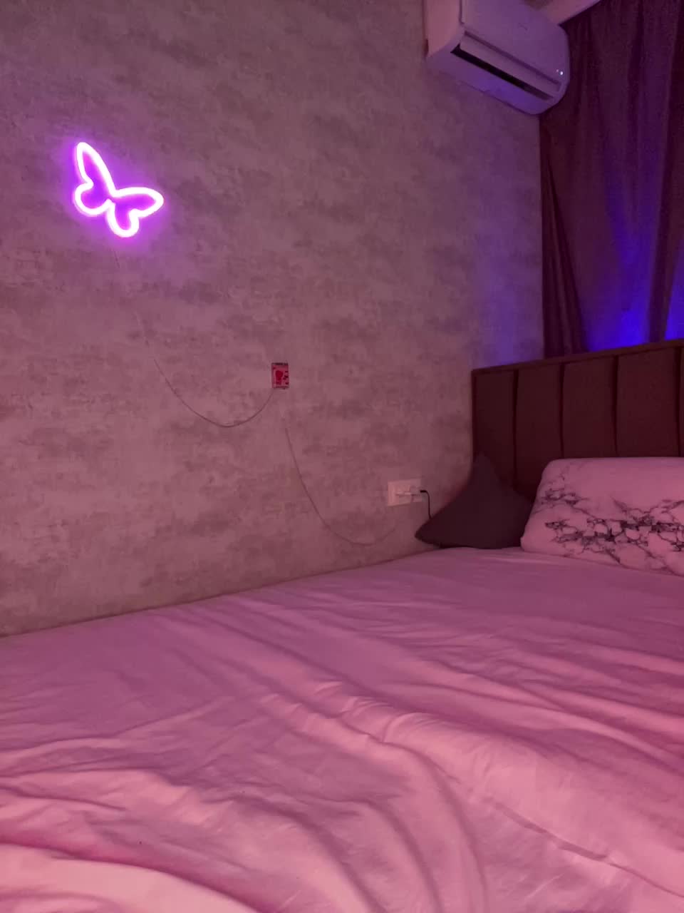 ButttFly Live Sex January 16, 2026